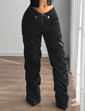 Pantaloni SHEIN, negru