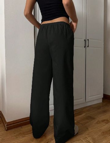 Pantaloni SHEIN, negru