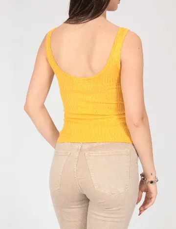 Maiou Bershka, galben