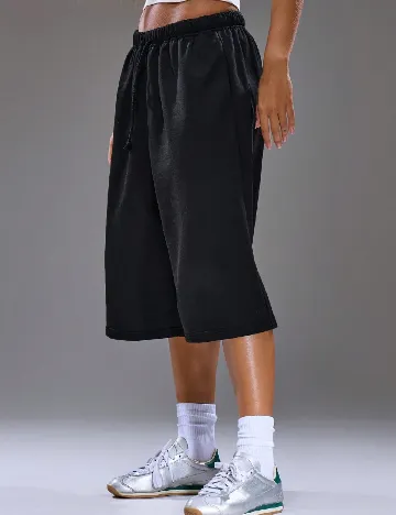 Pantaloni trei sferturi SHEIN, negru