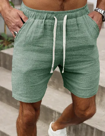 Pantaloni scurti SHEIN, verde