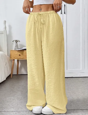 Pantaloni SHEIN, galben