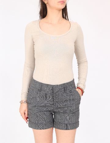 Pantaloni scurti Bershka, gri