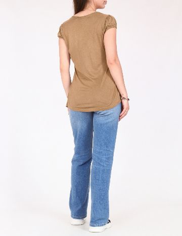 Tricou Zara, maro