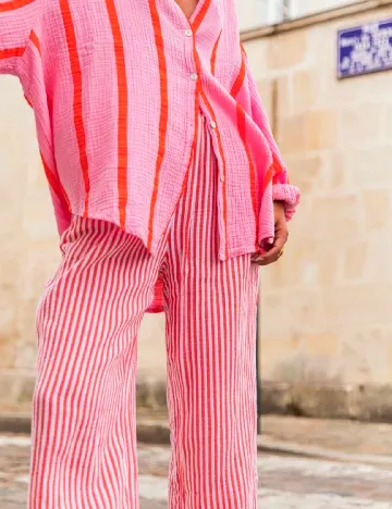 Pantaloni SHEIN, alb/rosu