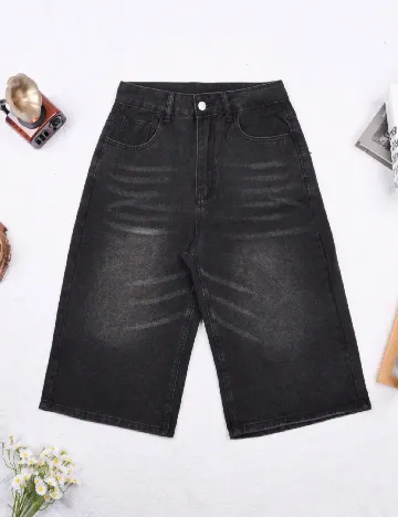 Pantaloni scurti SHEIN, negru