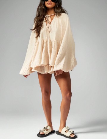 Compleu Missguided, crem