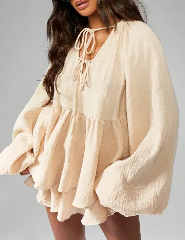 Compleu Missguided, crem