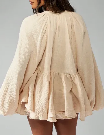 Compleu Missguided, crem