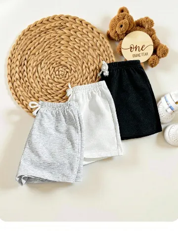 Set Pantaloni scurti 3 perechi Shein Kids, mix culori