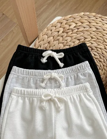 Set Pantaloni scurti 3 perechi Shein Kids, mix culori