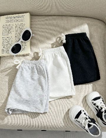 Set Pantaloni scurti 3 perechi Shein Kids, mix culori