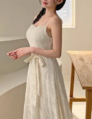 Rochie medie Dazy, crem