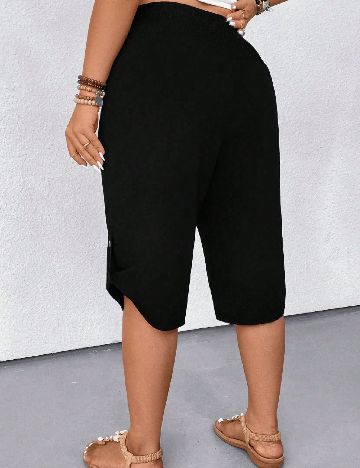 Pantaloni scurti SHEIN CURVE, negru