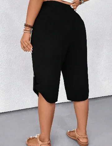 Pantaloni scurti SHEIN CURVE, negru