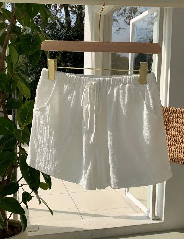 Pantaloni scurti SHEIN, alb