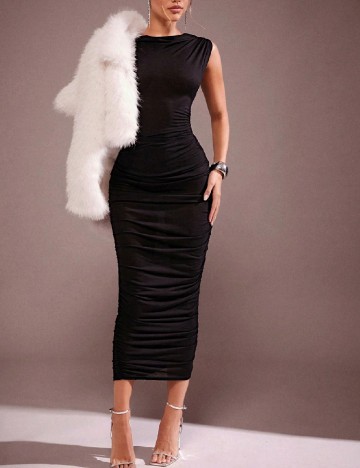 Compleu Haute, negru