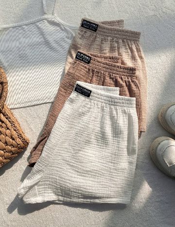 Set Pantaloni scurti 3 perechi Shein Kids, mix culori