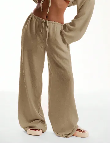 Pantaloni Musera, maro