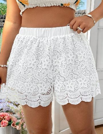 Pantaloni scurti SHEIN CURVE, alb