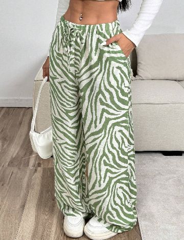 Pantaloni SHEIN, verde