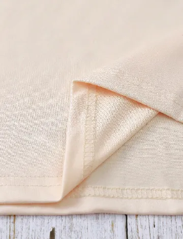 Tricou SHEIN, crem