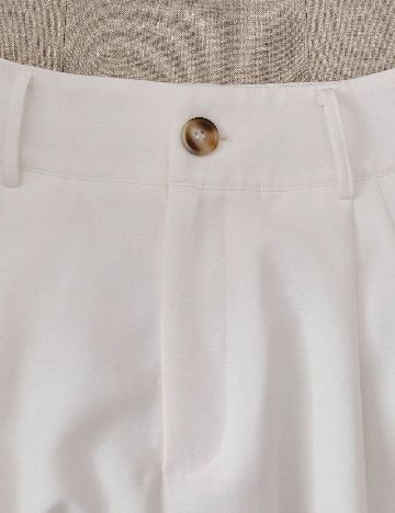 Pantaloni scurti SHEIN, alb
