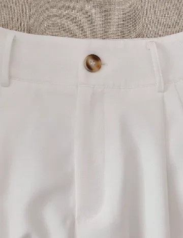 Pantaloni scurti SHEIN, alb