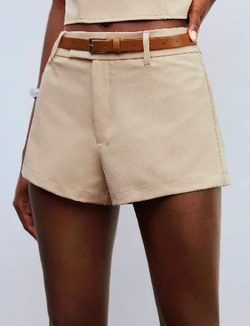 Pantaloni scurti SHEIN, crem