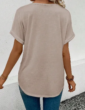 Tricou SHEIN, maro