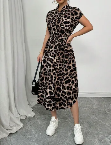 Rochie medie SHEIN, animal print