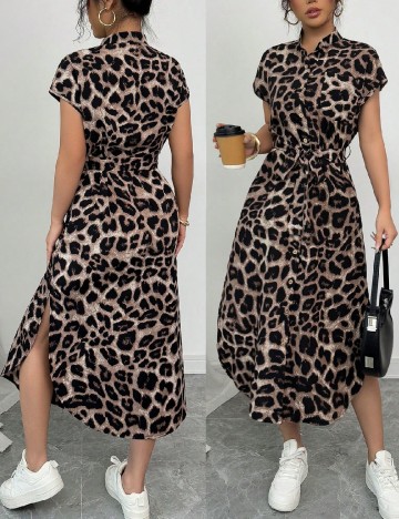 Rochie medie SHEIN, animal print