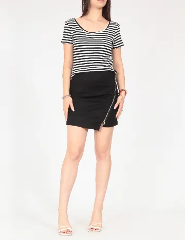 Fusta Zara, negru