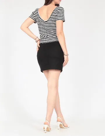 Fusta Zara, negru