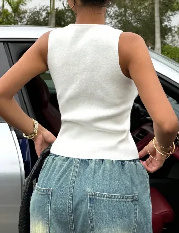 Top SHEIN, alb