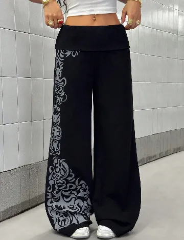 Pantaloni SHEIN, negru