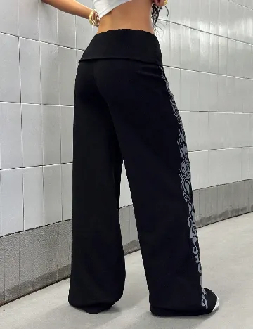 Pantaloni SHEIN, negru