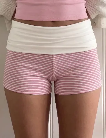 Pantaloni scurti SHEIN, roz/alb