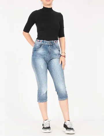 Pantaloni trei sferturi Bershka, albastru