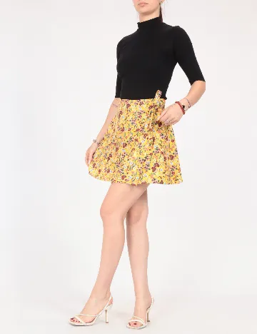 Fusta Bershka, floral print
