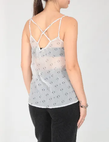 Maiou Bershka, alb
