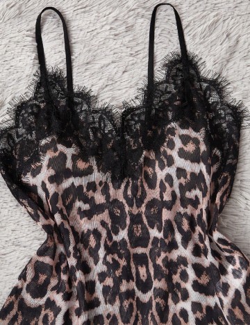 Pijama SHEIN, animal print