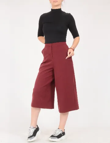 Pantaloni trei sferturi Bershka, visiniu