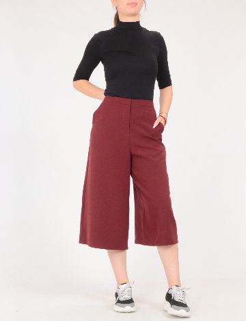 Pantaloni trei sferturi Bershka, visiniu