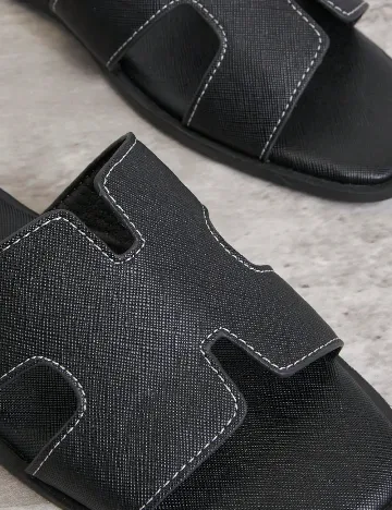 Slapi SHEIN, negru
