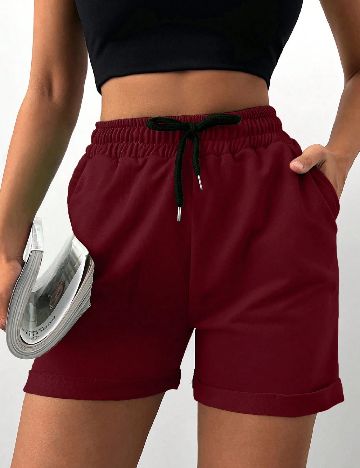 Pantaloni scurti SHEIN, rosu