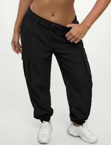 Pantaloni SHEIN, negru