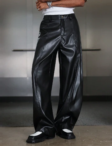 Pantaloni imitatie de piele SHEIN, negru