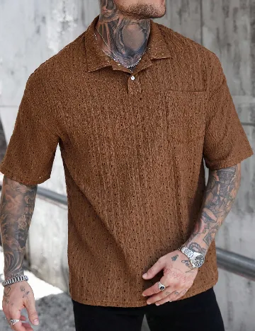 Tricou SHEIN, maro