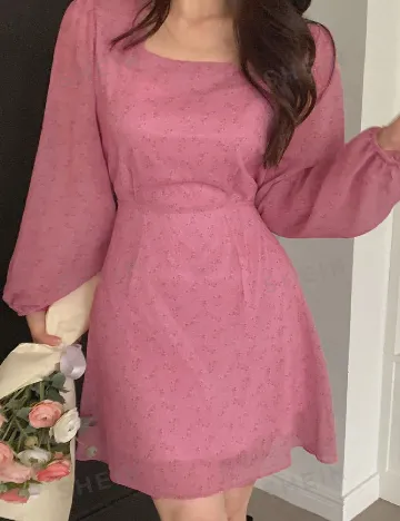 Rochie scurta Dazy, roz